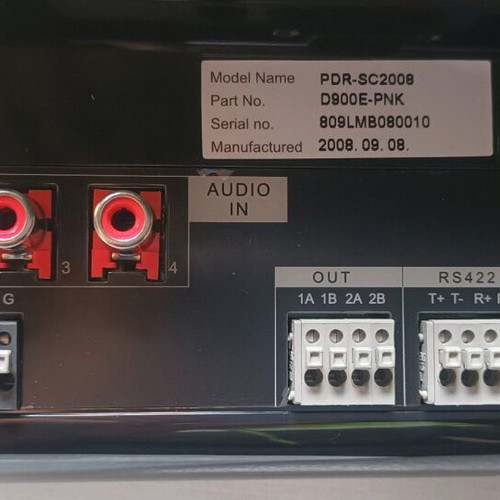 Digital video recorder with 19-inch screen 8 channels new