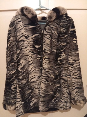 Women's double-faced jacket like new, black and grey