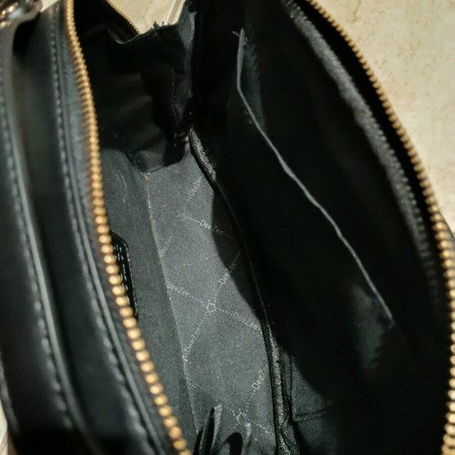 DeeZee shoulder bag like new, black with gold details