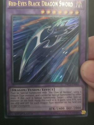 Red Eyes Black Dragon Sword 1st Edition card like new