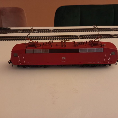 Lima DB BR 120 and I.C. wagons like new, HO scale models