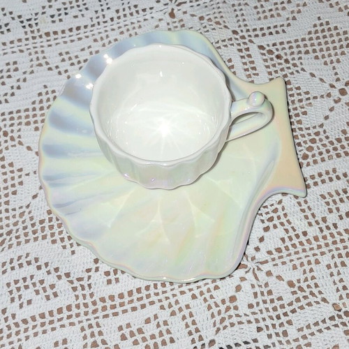 Coffee cup set new, 2 espresso cups with saucers, white pearl porcelain