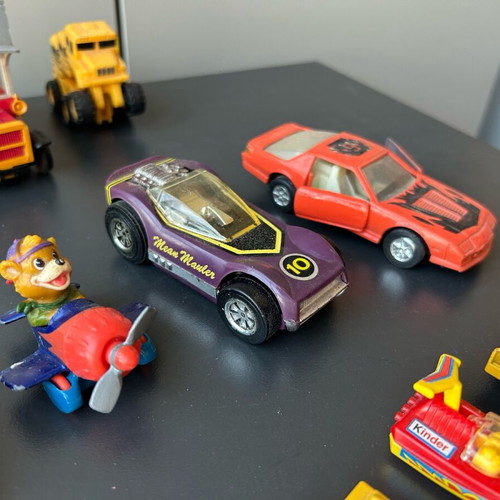 Old toy cars used, pack of 30 pieces