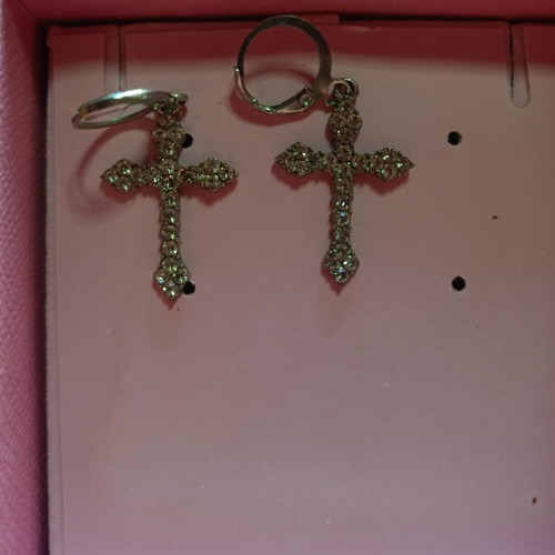 Cross earrings like new, silver, small and shiny