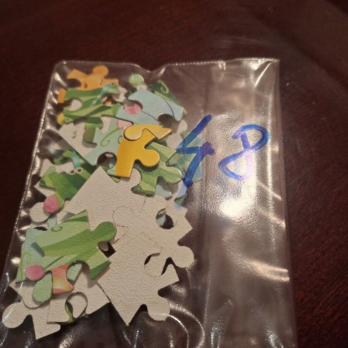 Tweety Looney Tunes puzzle 48pcs used, complete