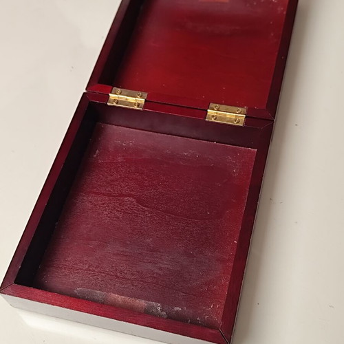 George Karelias and Sons Vintage Wooden Cigarette Case used