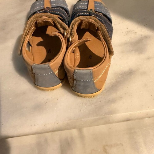 Kickers children's shoes like new