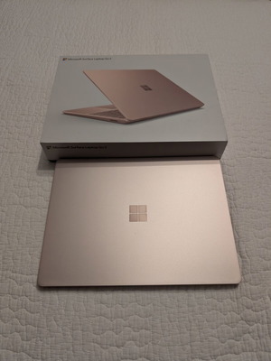 Microsoft Surface Laptop Go 2 12" Core i5 8GB 128GB SSD Rose Gold