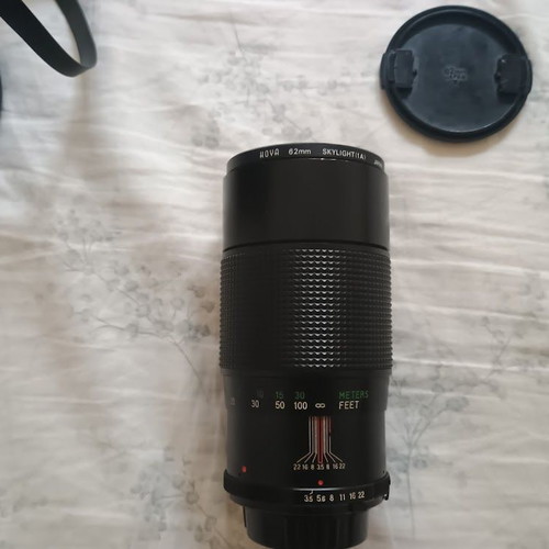 Vivitar 85-205mm f/3.8 Telephoto Lens with Minolta MD Mount like new
