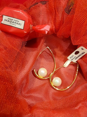 Anna Maria Mazaraki earrings new, white and gold