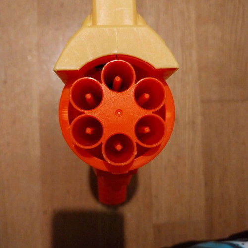 Toy guns used, in very good condition