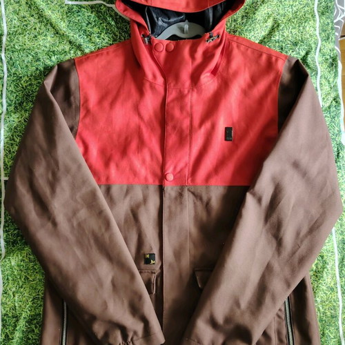 L1 Premium Outerwear Vagrant Snowboard Jacket used, size L