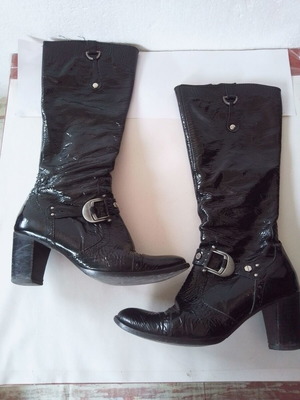 Vero Gomma women's faux leather patent boots used, size 40