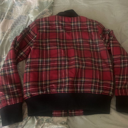 Avanti Harrington style women's jacket size L 40, red