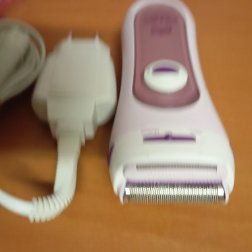 Braun hair trimmer used, good working condition