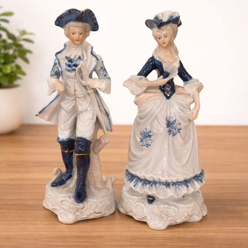 Vintage decorative figurine couple like new, 24 cm