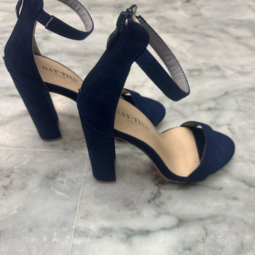 High heel navy blue sandals