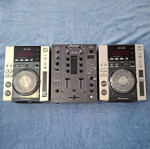Pioneer CDJ200 players and DJM-400 mixer used