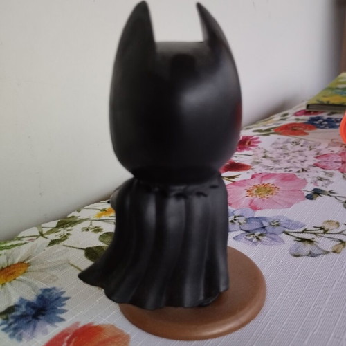 Batman figure topper like new
