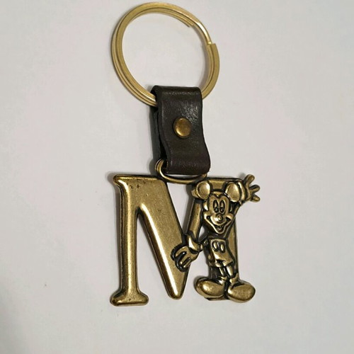 Συλλεκτικό μεταλλικό μπρελόκ Disney Mickey Mouse μεταχειρισμένο, Vintage Edition