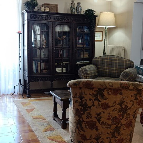Wool rug like new, size 200x250 cm