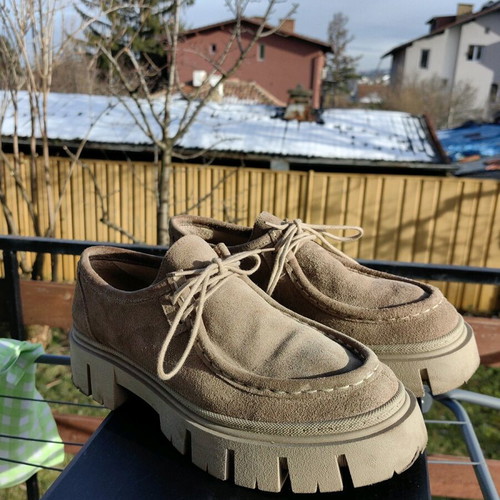 Suede shoes size 40, beige and brown, wide fit