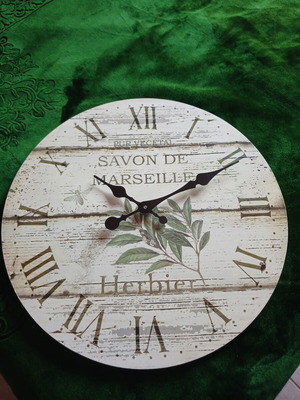Decorative wall clock Savon de Marseille with olive motif