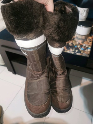 Snow boots with fur like new, size 40, brown
