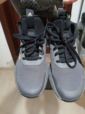 Adidas athletic shoes size 38 used, black and gray