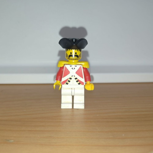 Lego vintage minifigures Imperial Guard - Officer used