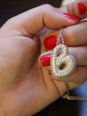 Silver necklace with initial B like new