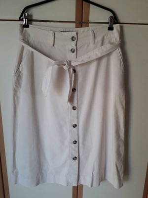 Skirt linen white size 14 Marks & Spencer like new