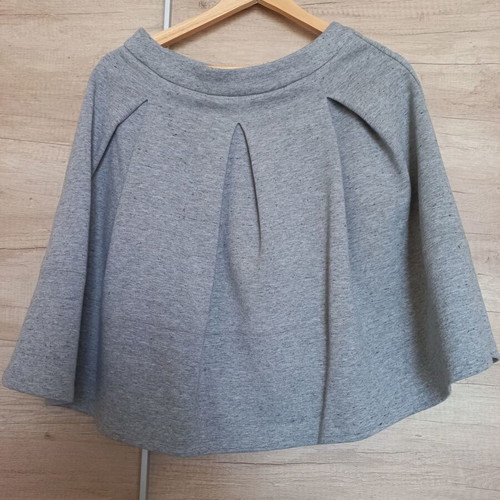 Reserved skirts like new, size M 38 10, gray and blue, 2 pcs