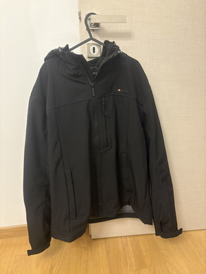 Superdry jacket like new, size 3XL, black