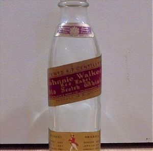 Johnnie Walker Scotch Whisky Red Label παλιό γυάλινο μπουκαλάκι μινιατούρα άδειο