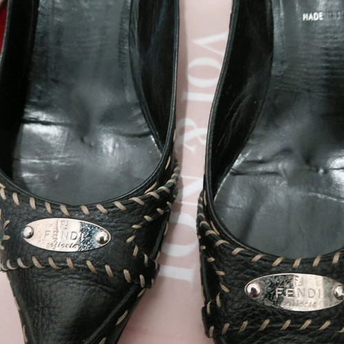 Fendi Selleria Handmade Leather Pumps like new, black