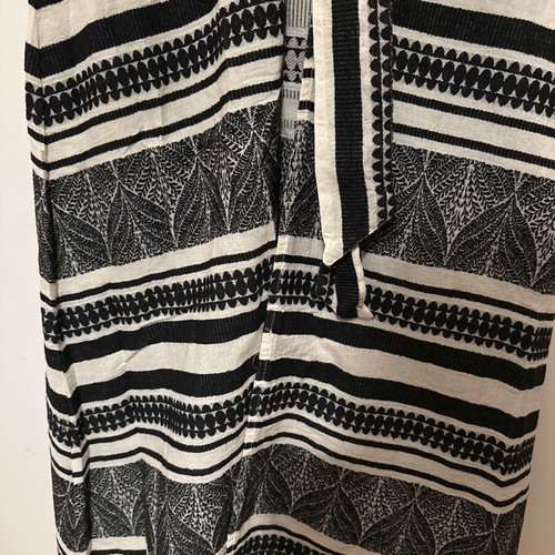 Pearl & Caviar kimono like new, black and white cotton