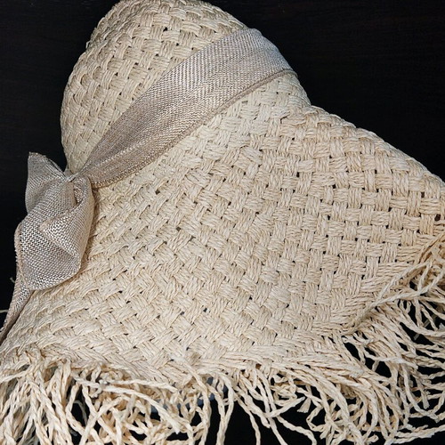 Summer hat like new, size S