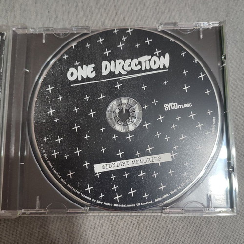 Midnight Memories CD by One Direction like new, pop