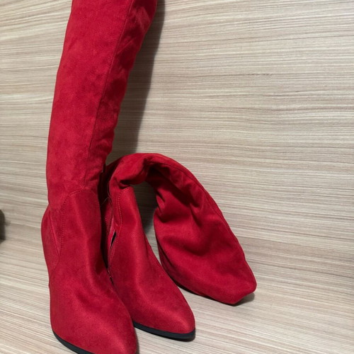 Boots new, red, size 38
