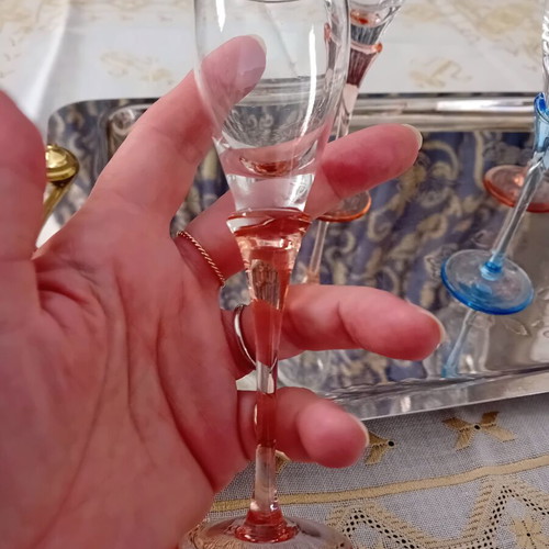 Set of four vintage stemmed glasses in blue and salmon shades like new