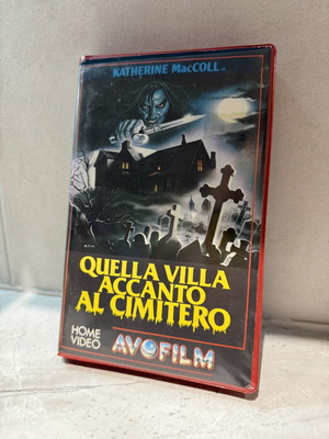 House by the Cemetery VHS Italian version used, horror thriller
