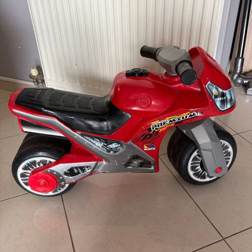 Molto Ride-On Bike used for 18+ months