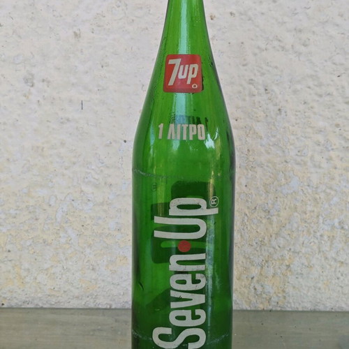 7up glass bottle 1 liter used, vintage 1980s