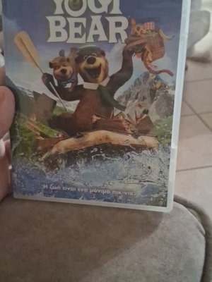 Yogi Bear DVD like new, animated with subtitles