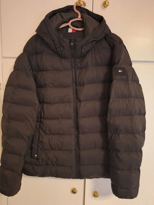 Tommy Hilfiger men's puffer jacket black like new XXL