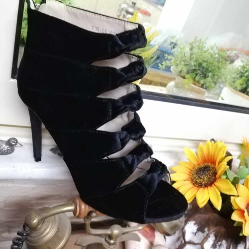 Shoes model 2026 size 38 new