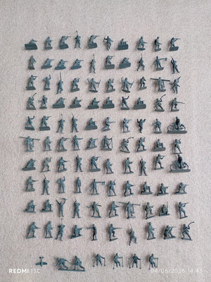 Συλλογή στρατιωτάκια Matchbox και Airfix 105 φιγούρες 1/76 κλίμακα μεταχειρισμένα