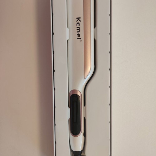 Kemei hair straightener like new