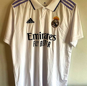 Real Madrid 22/23 Home Jersey